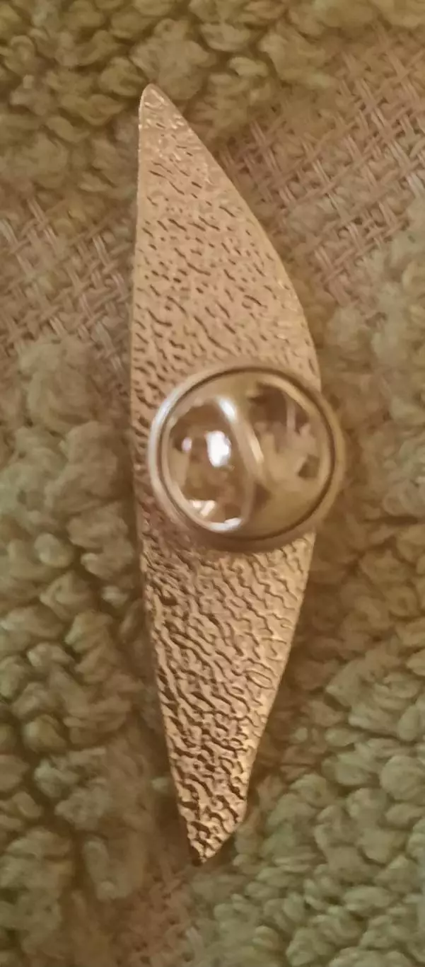 Знак НОК Україна Олимпиада 2022 Пекин 1 1