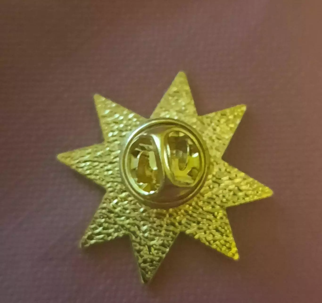 Знак НОК Україна Олимпиада 2022 Пекин 3 1