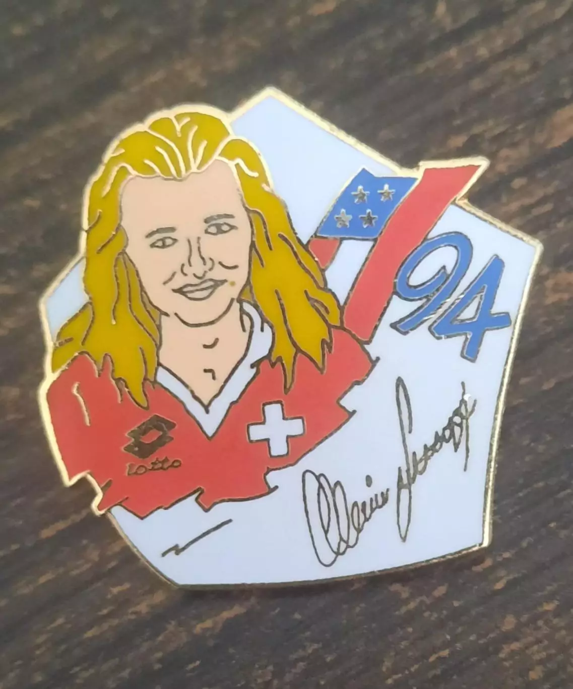 Знак футбол Чемпионат мира США 1994 Швейцария игрок 2 номерной