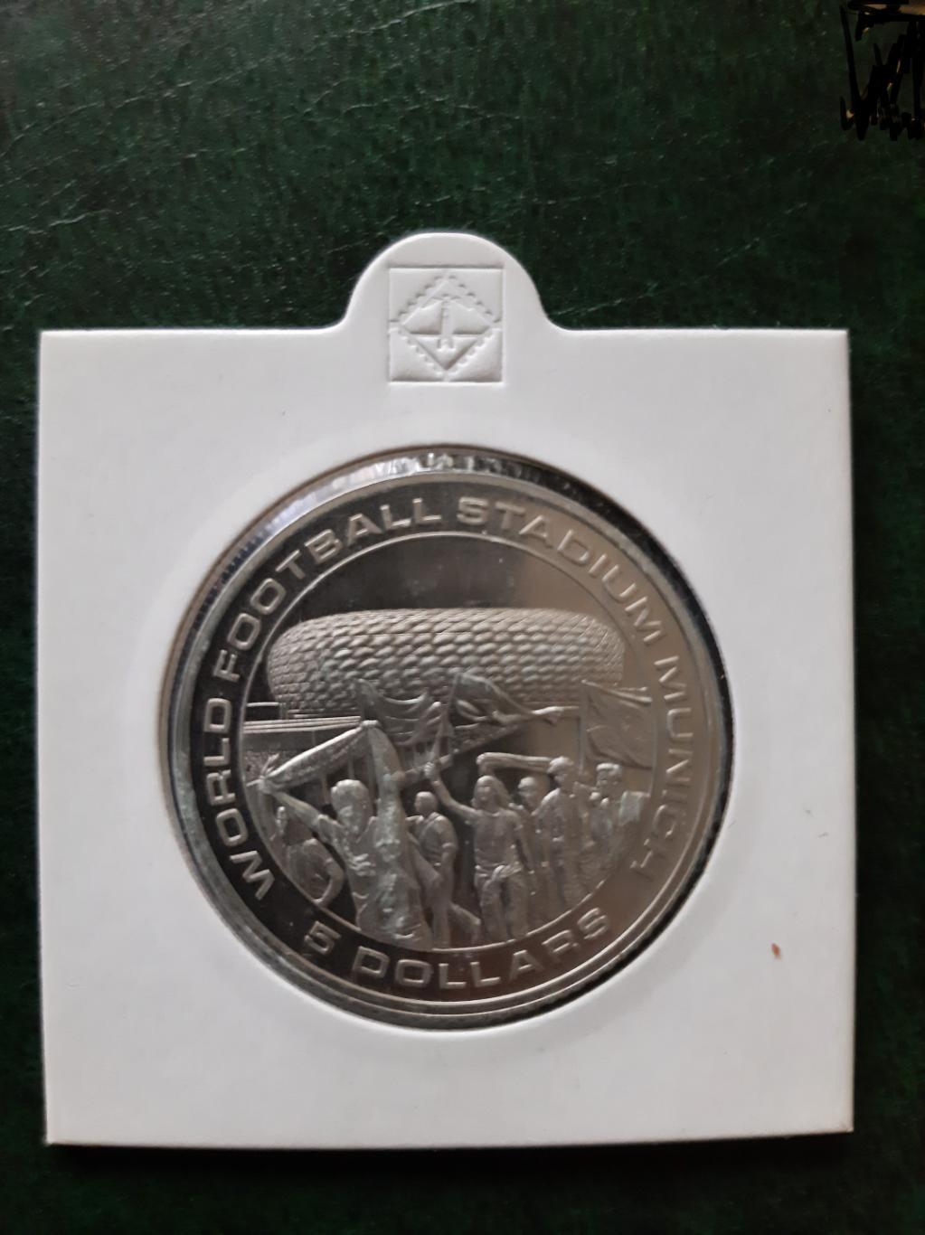 Монета Либерия 5 долларов ЧМ 2006 Бавария