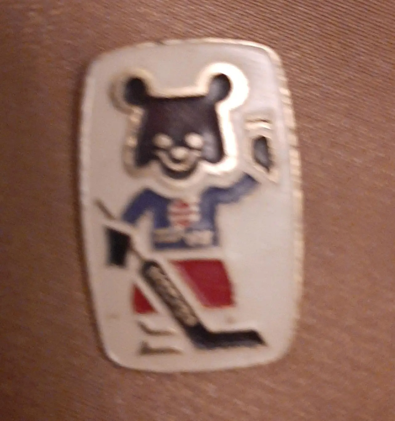 Знак хоккей чемпионат мира москва талисман