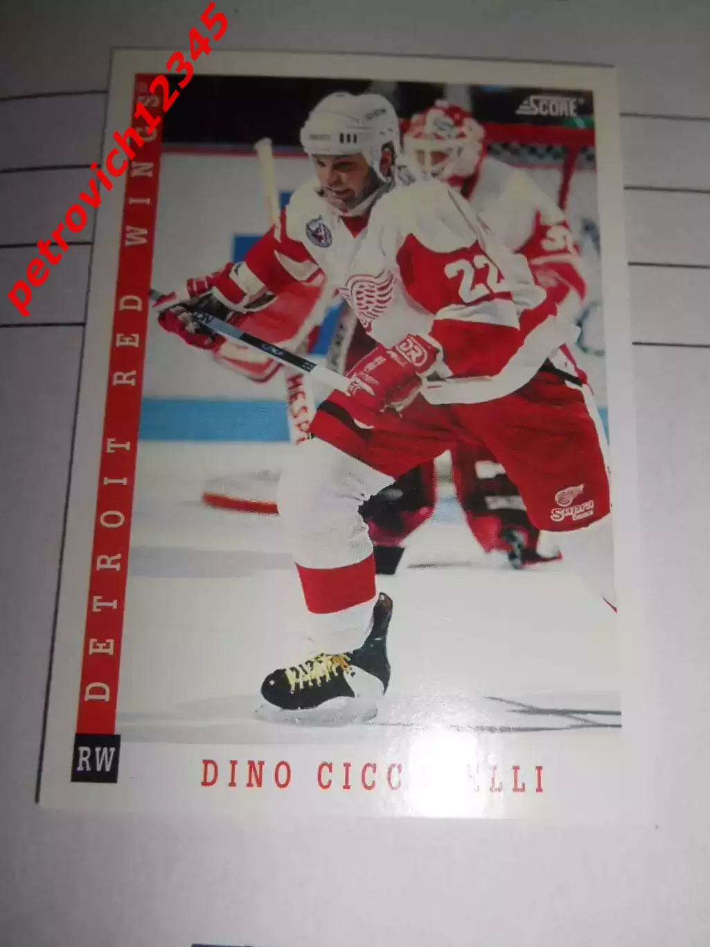 карточка = 1993-94 Score - 214 - Dino Ciccarelli - Detroit Red Wings