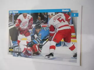 карточка = 1997-98 Collector's Choice - 215 - Jeff Friesen - San Jose Sharks