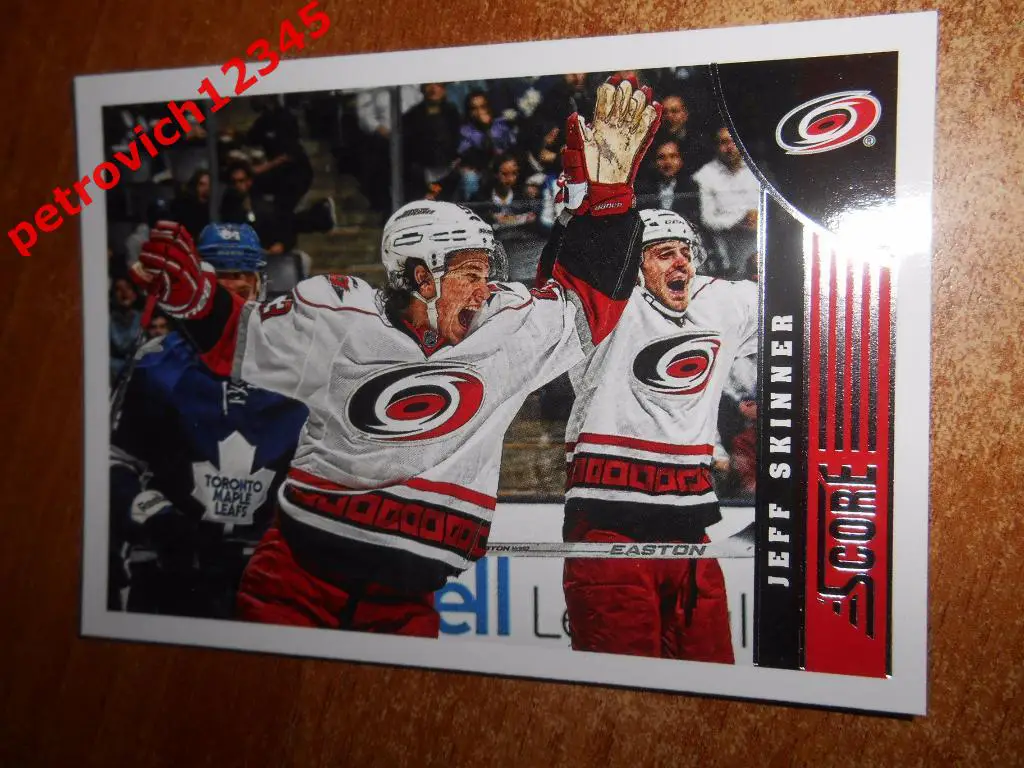 хоккей.карточка= Jeff Skinner (Carolina Hurricanes)