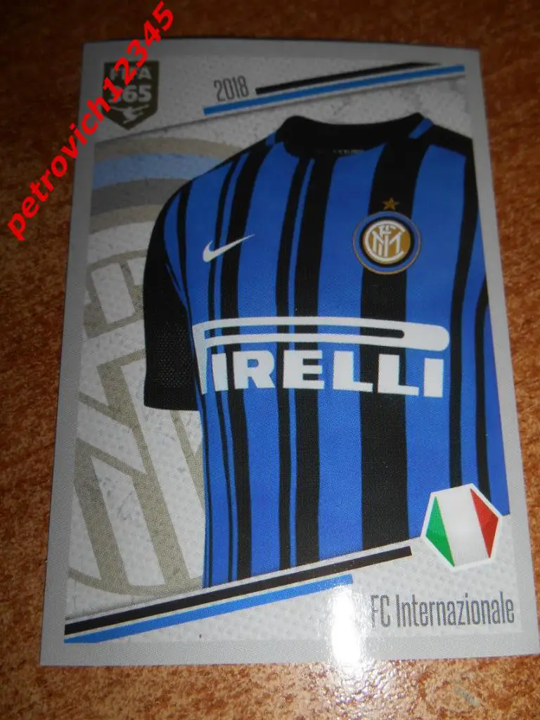 Наклейка PANINI FIFA 365 = FC Internazionale - Shirt (FC Internazionale)