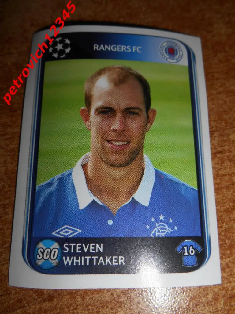 Наклейка PANINI Лига Чемпионов УЕФА 2010-2011 = Steven Whittaker (Rangers FC)