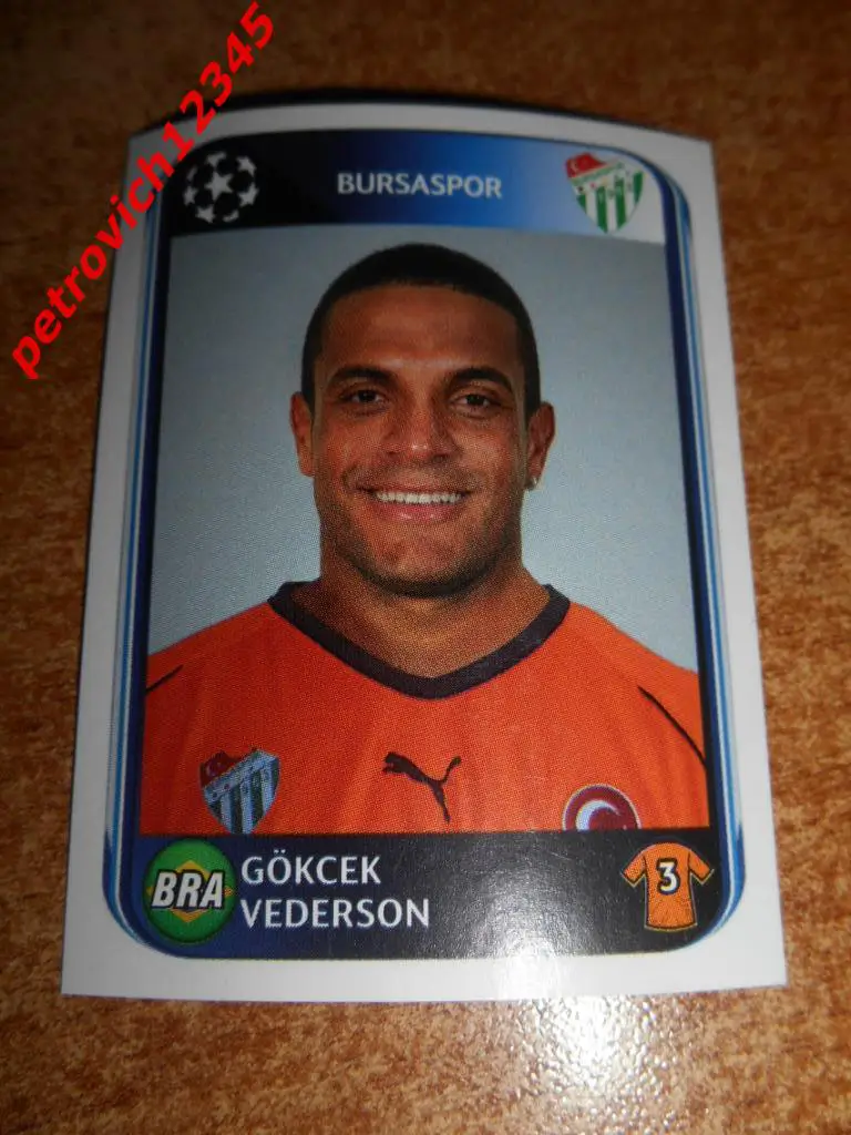 Наклейка PANINI Лига Чемпионов УЕФА 2010-2011 = Gokcek Vederson (Bursaspor)