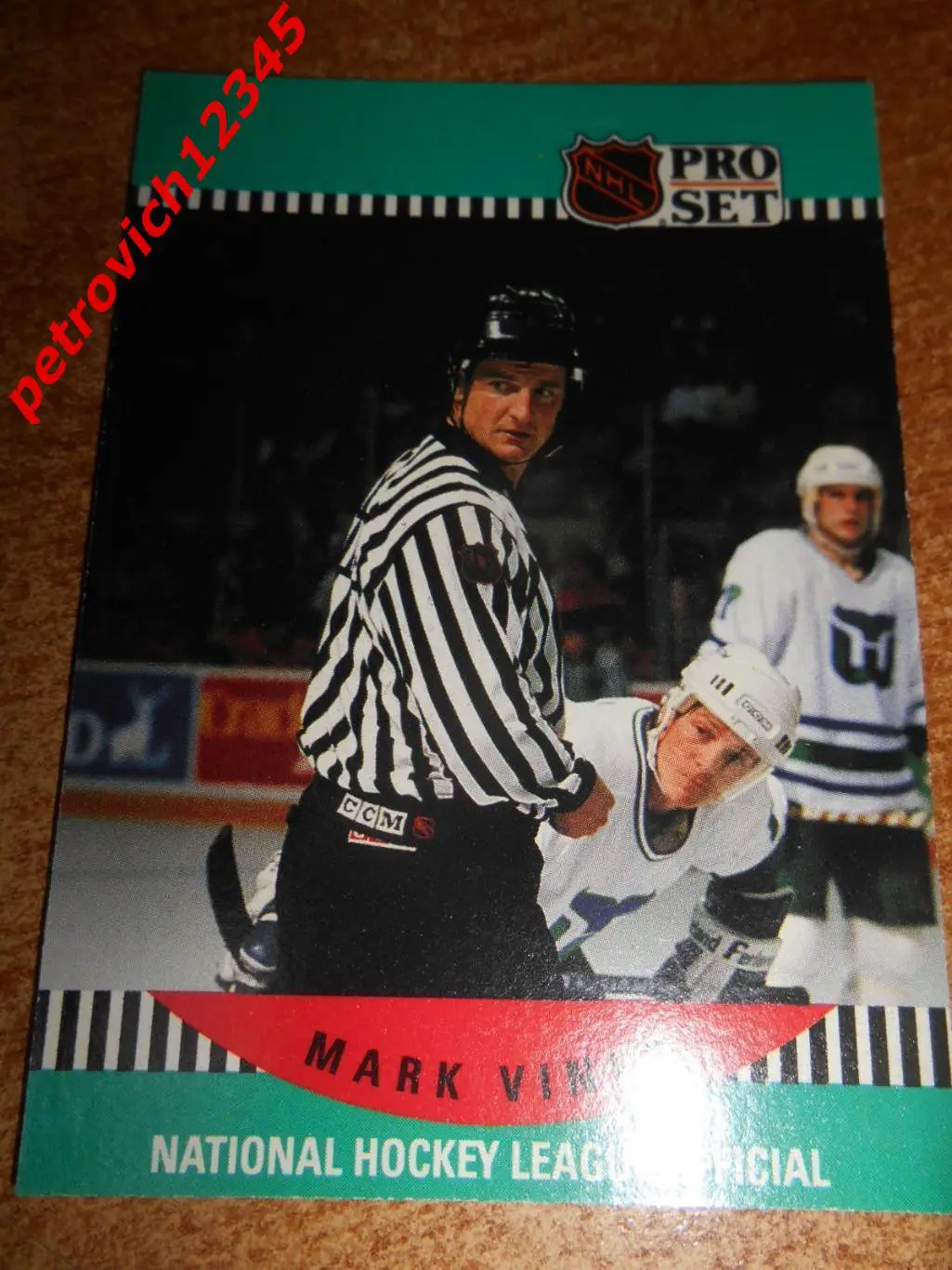 хоккей.карточка - 702 - Mark Vines REF