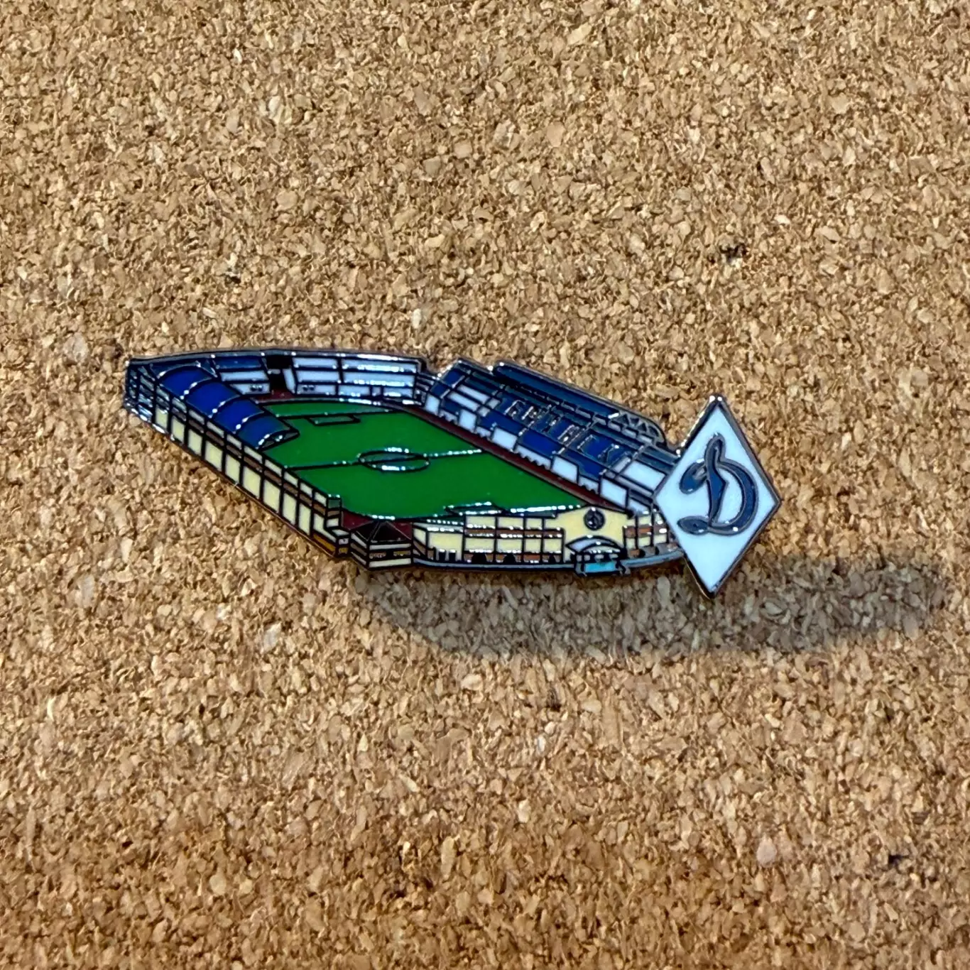 Знак Динамо Брянск (Стадион Динамо)