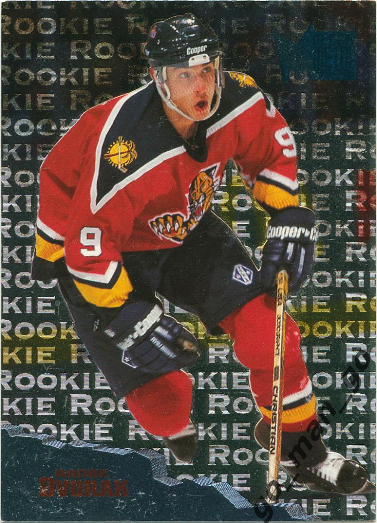 Radek Dvorak (Florida Panthers). Fleer Metal 1995-1996, Rookie, № 176.