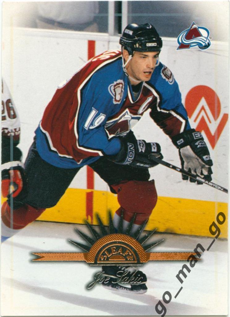 Joe Sakic (Colorado Avalanche). Leaf NHL 1997-1998, № 35.