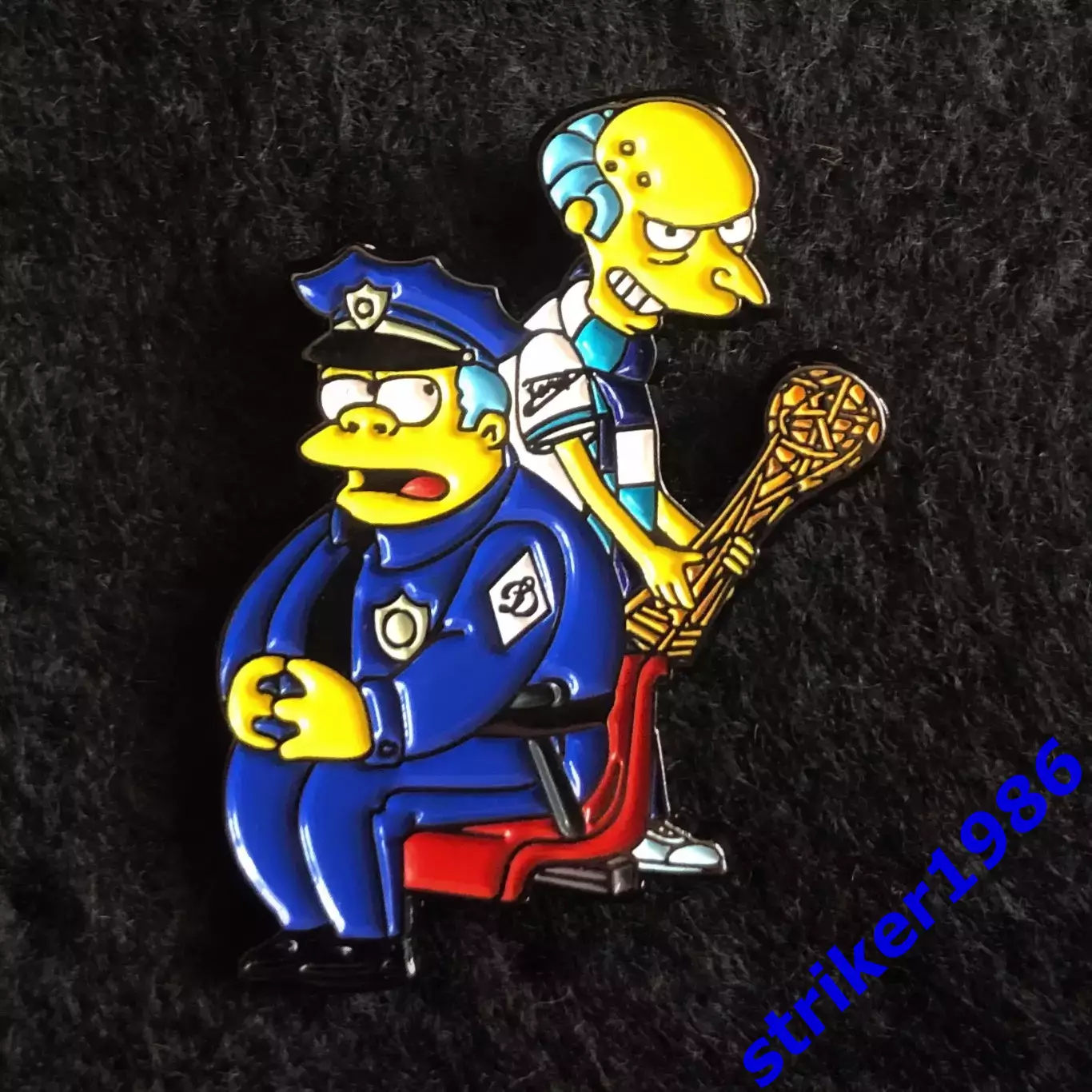 Значок Динамо Симсоны